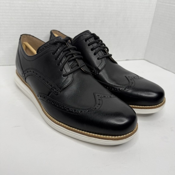 Cole Haan Men's Original Grand Shortwing Oxford Black White Size 9.5 M C26469 - Picture 1 of 10